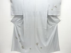 駒絽色紙に草花模様刺繍一つ紋訪問着